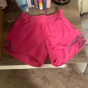 I have 2 pairs cause I had an addiction to lululemon